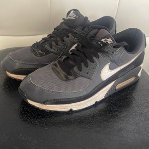 Nike Air Max 90